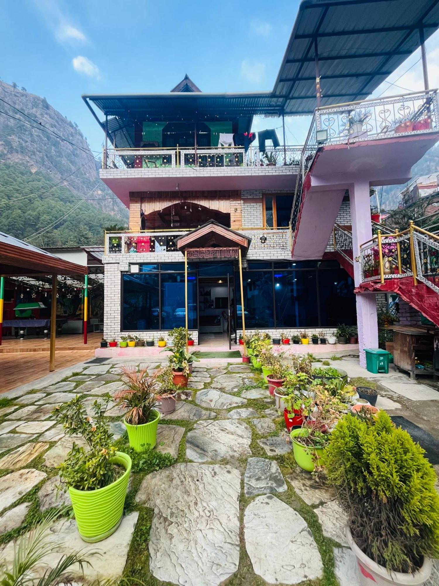 Hotel Pablo Escobar Kasol Dış mekan fotoğraf